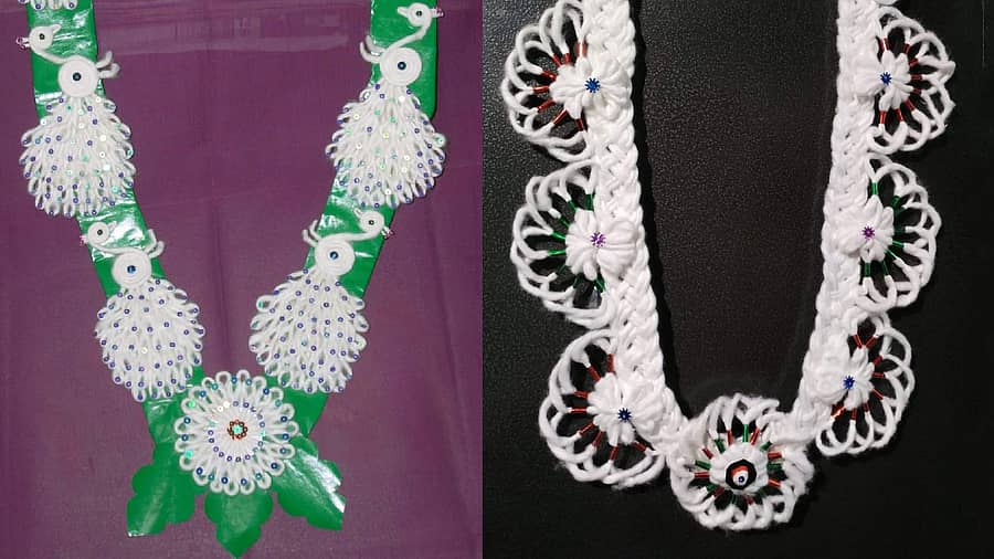 <div class="paragraphs"><p>ಅರ್ಚನಾ ಬೊಮ್ನಳ್ಳಿ ಕೈಯಲ್ಲಿ ಅರಳಿದ ಹತ್ತಿ ಹಾರ</p></div>